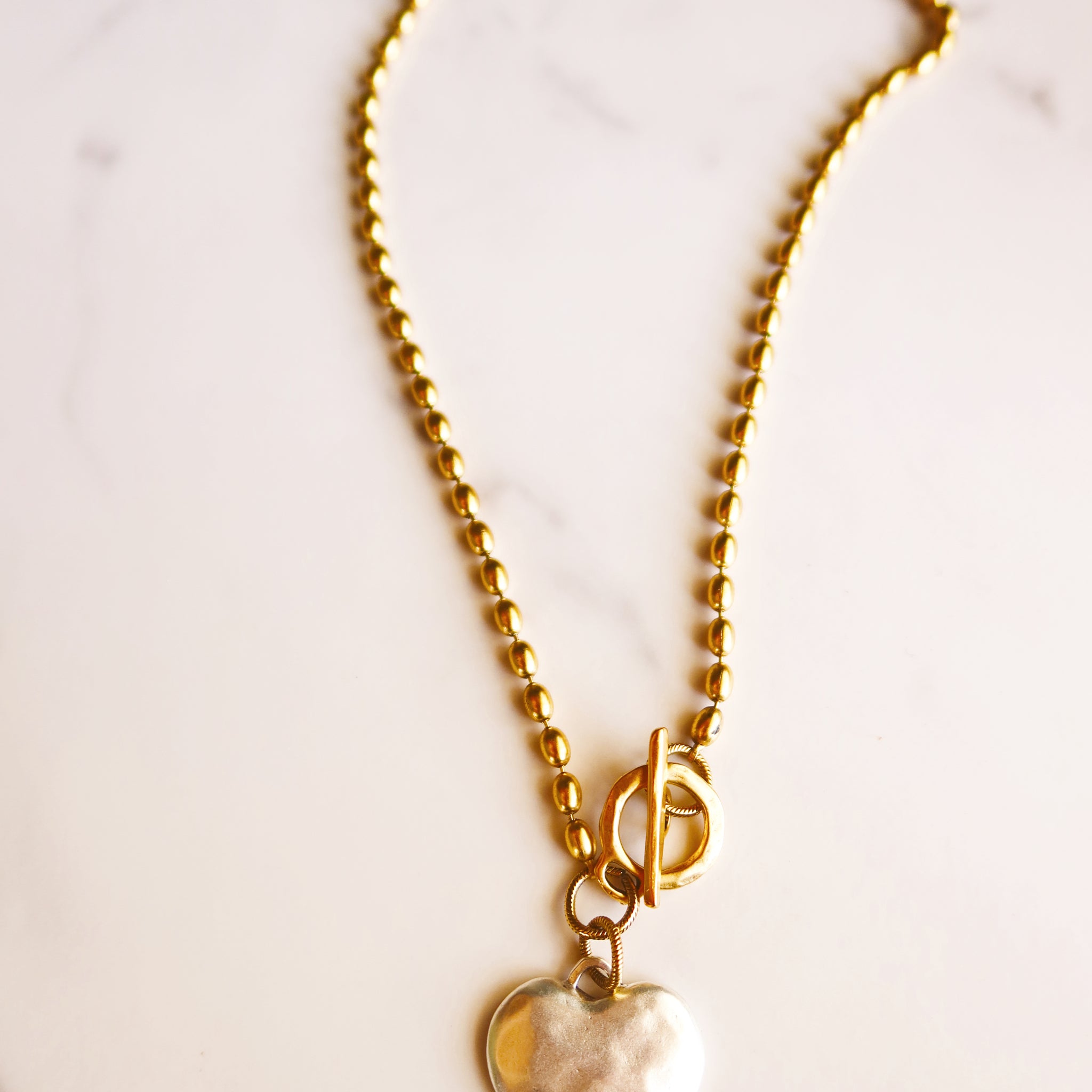 Mary Cate Necklace Heart Gold