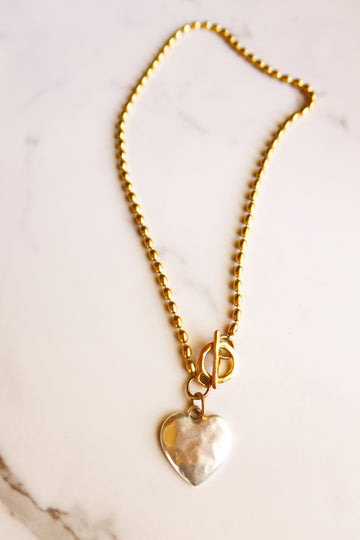 Mary Cate Necklace Heart Gold