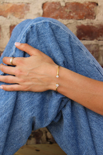 Clara cuff