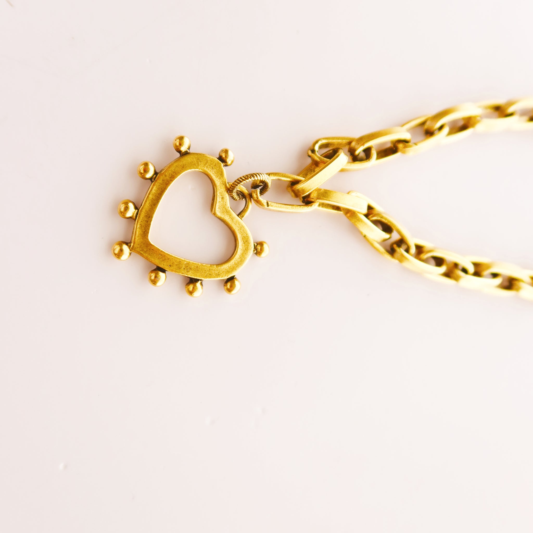 Ash Necklace Dotted Heart Gold