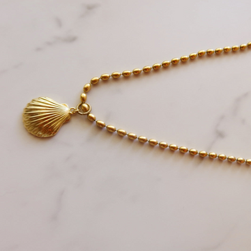 Little Shell Necklace Gold