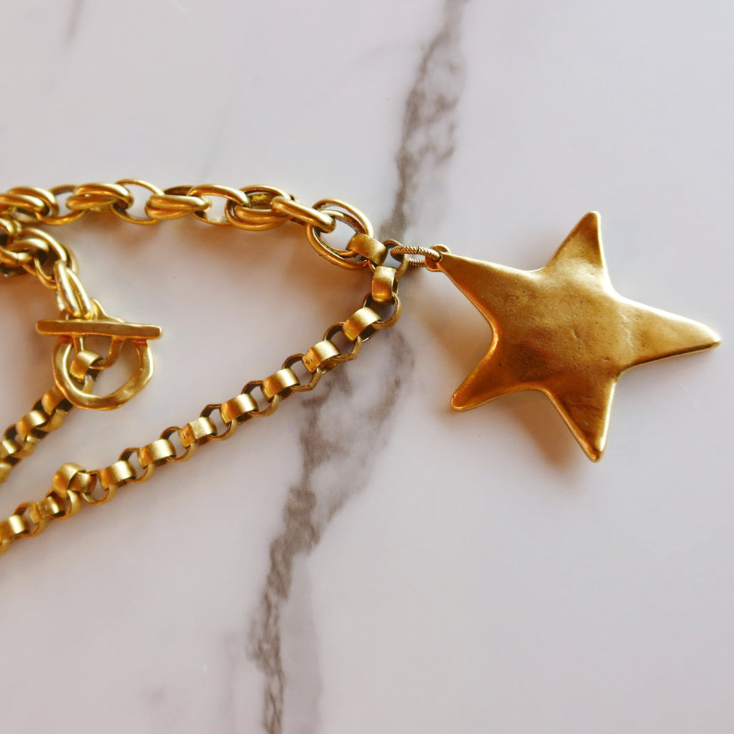 Aves Way Necklace Star Gold